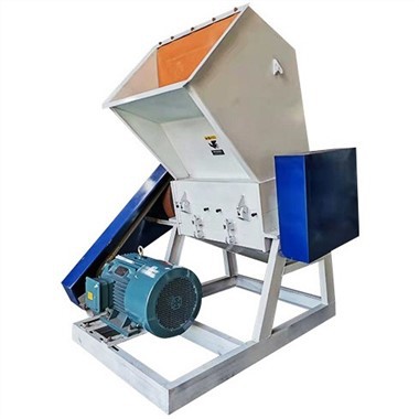 Plastic maalmachine